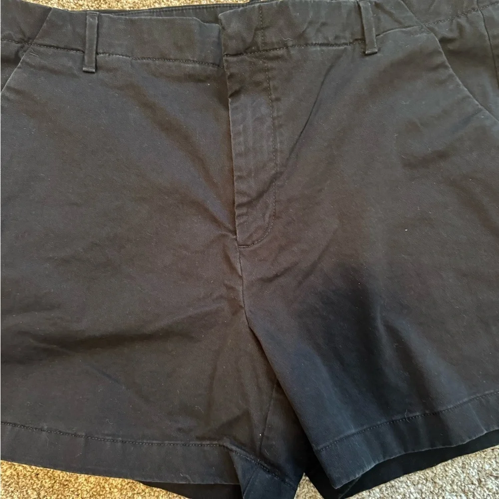 EUC Banana Republic Black Womens Flat Front Shorts Size 14